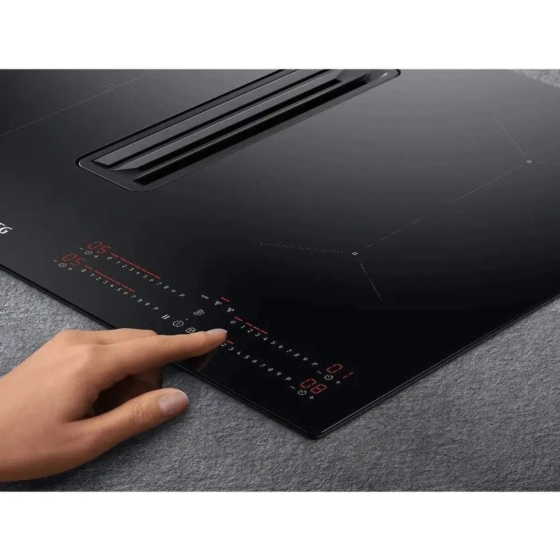 AEG CCE84543CB - Inductie kookplaat - Ingebouwde afzuiging